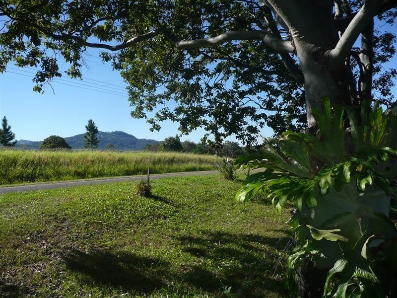 175 Yeates Road, Beerwah QLD 4519