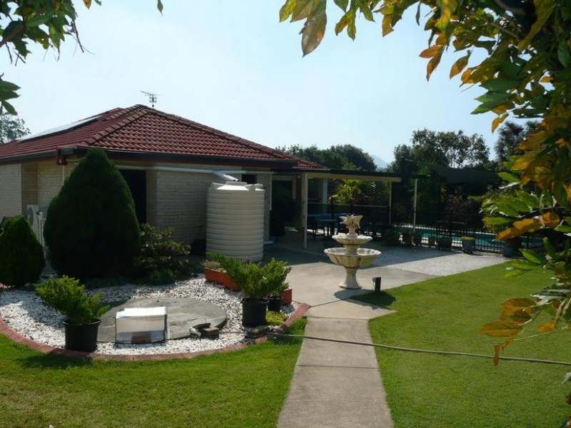 6 Toriana Place, Beerwah QLD 4519