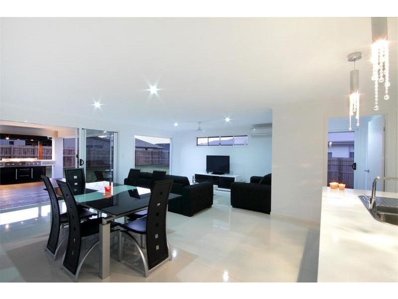 13 Argus Court, Beerwah QLD 4519