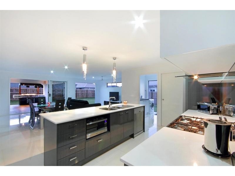 13 Argus Court, Beerwah QLD 4519