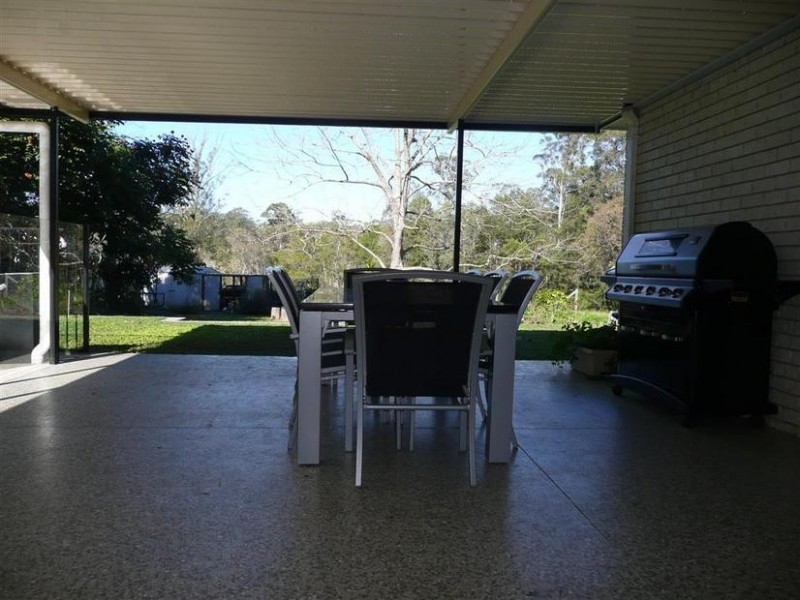 127 Clarkes Road, Beerwah QLD 4519
