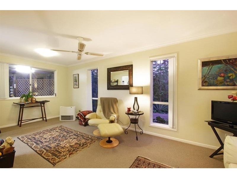 18 Julian Street, Peachester QLD 4519