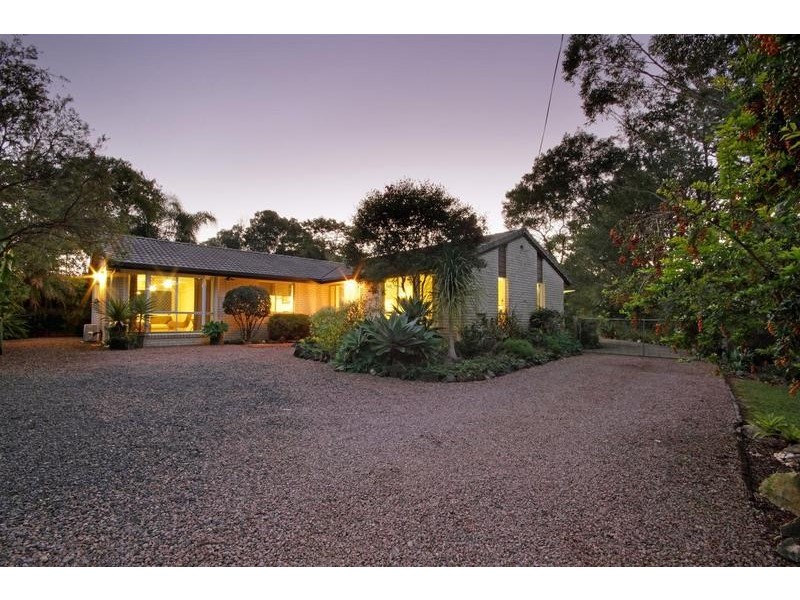 18 Julian Street, Peachester QLD 4519