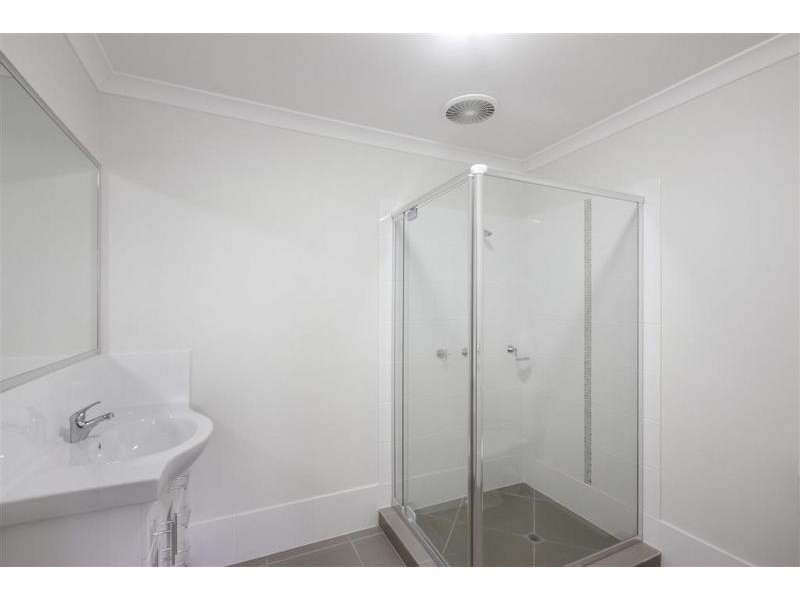 3 Sunset Road, Beerwah QLD 4519