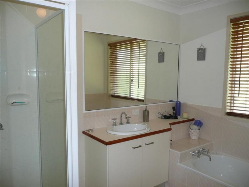 29 Arcadia Drive, Beerwah QLD 4519