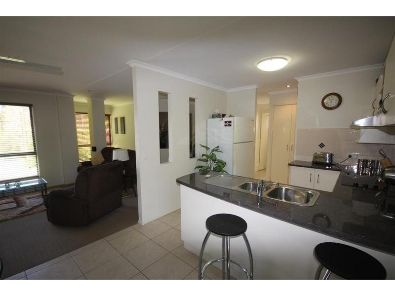 2B Tytherleigh Avenue, Landsborough QLD 4550