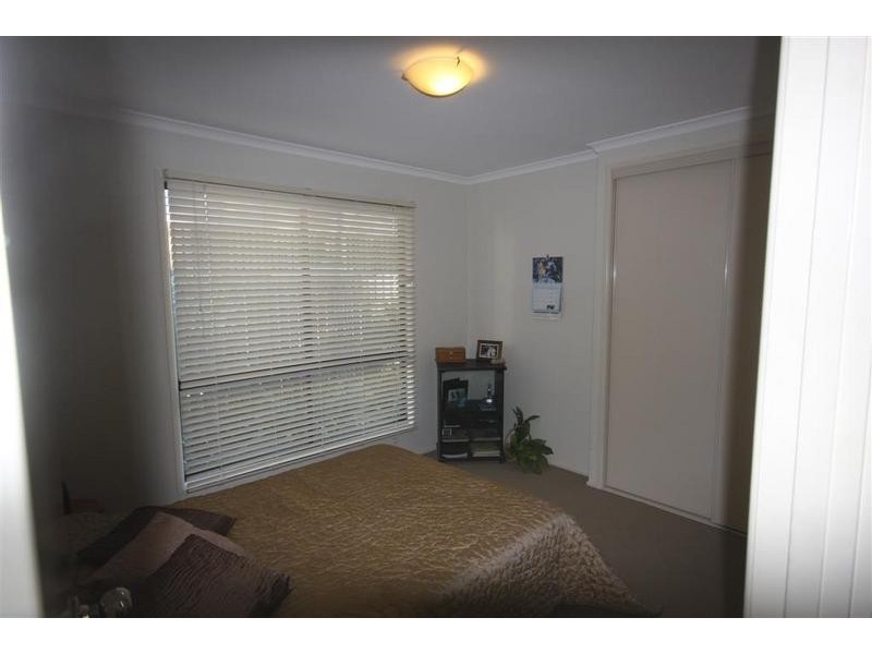2B Tytherleigh Avenue, Landsborough QLD 4550