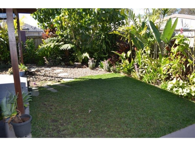 11 Flinders Avenue, Beerwah QLD 4519