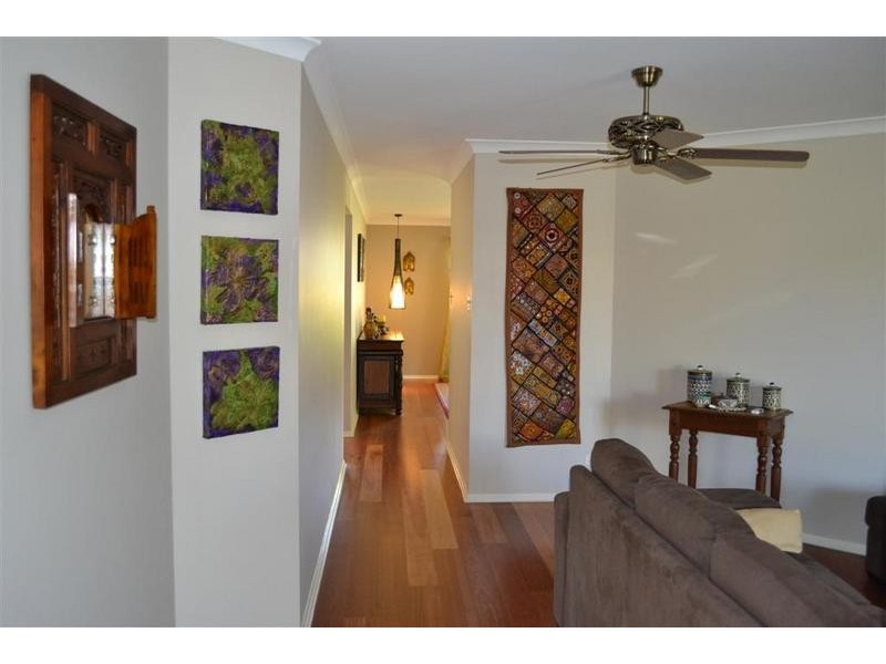 11 Flinders Avenue, Beerwah QLD 4519