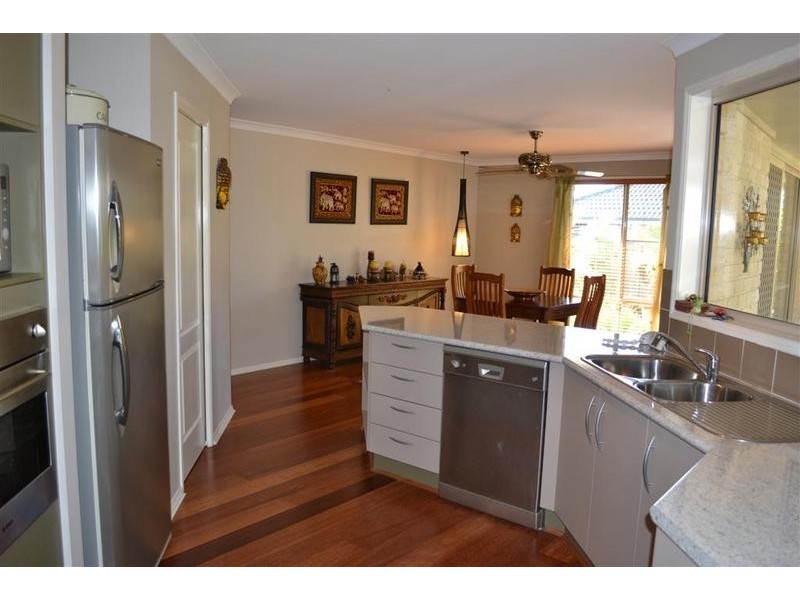 11 Flinders Avenue, Beerwah QLD 4519