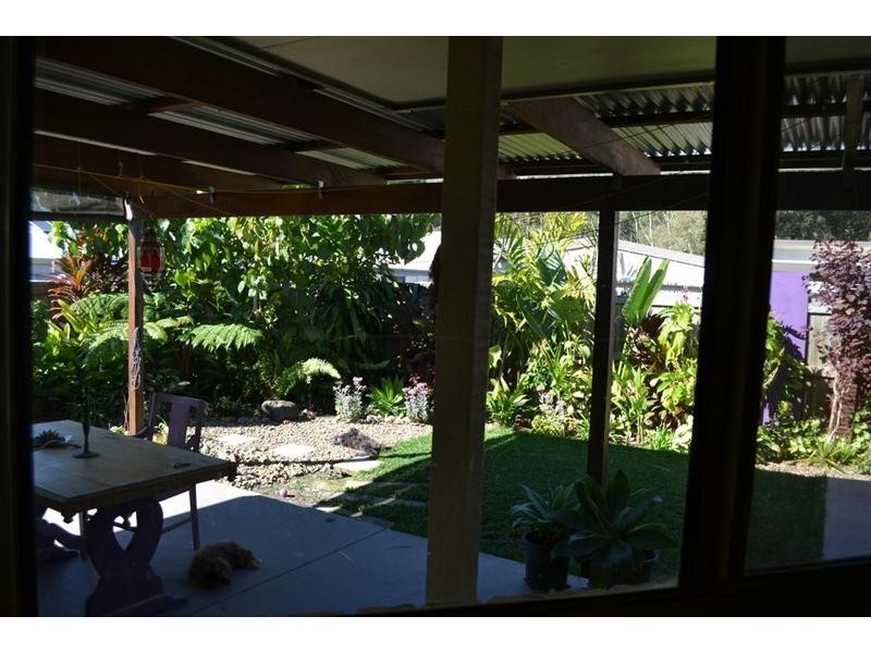 11 Flinders Avenue, Beerwah QLD 4519