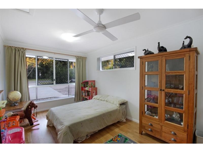 17 Sidney Drive, Beerwah QLD 4519