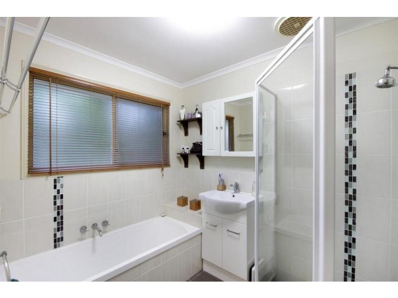 2060 Old Gympie Road, Glass House Mountains QLD 4518