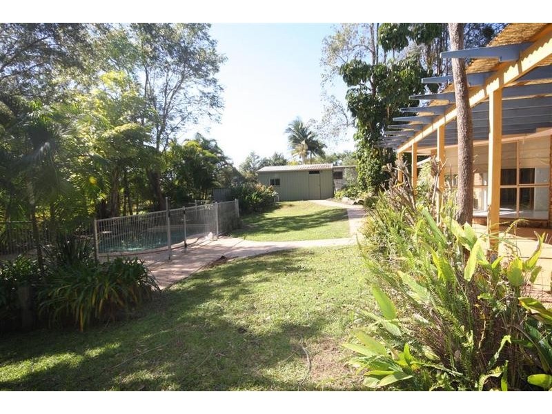 99 Fraser Road, Beerwah QLD 4519