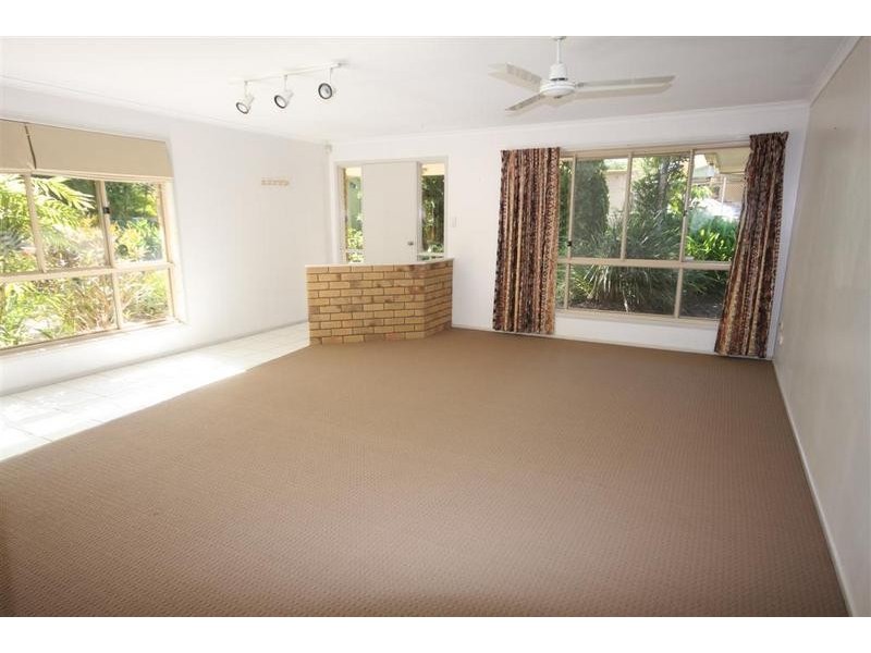 99 Fraser Road, Beerwah QLD 4519