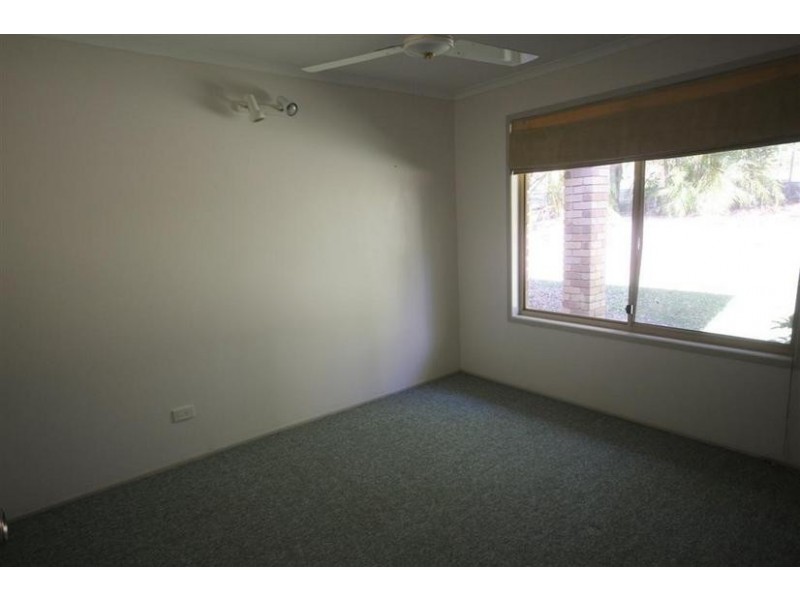 99 Fraser Road, Beerwah QLD 4519