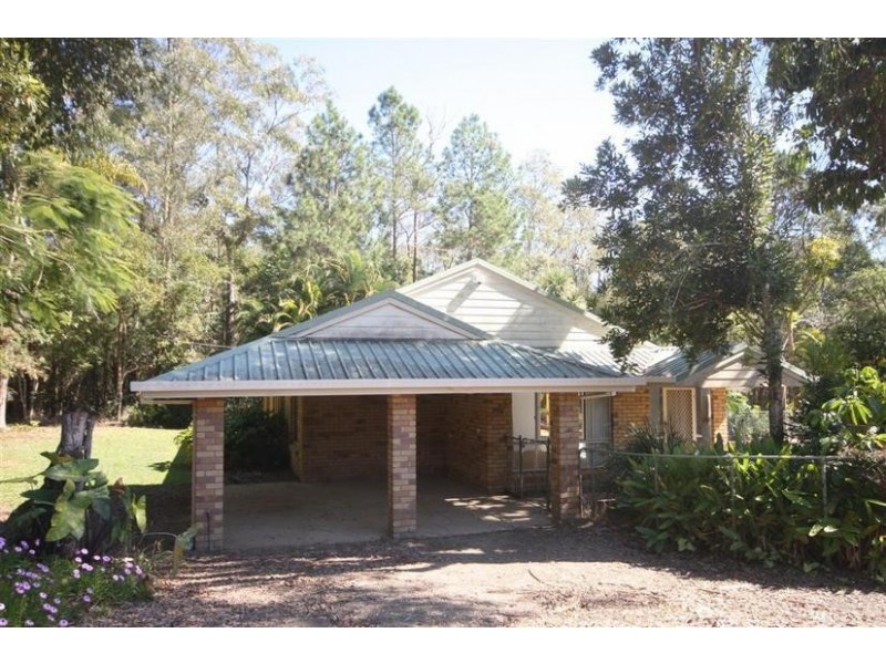 99 Fraser Road, Beerwah QLD 4519