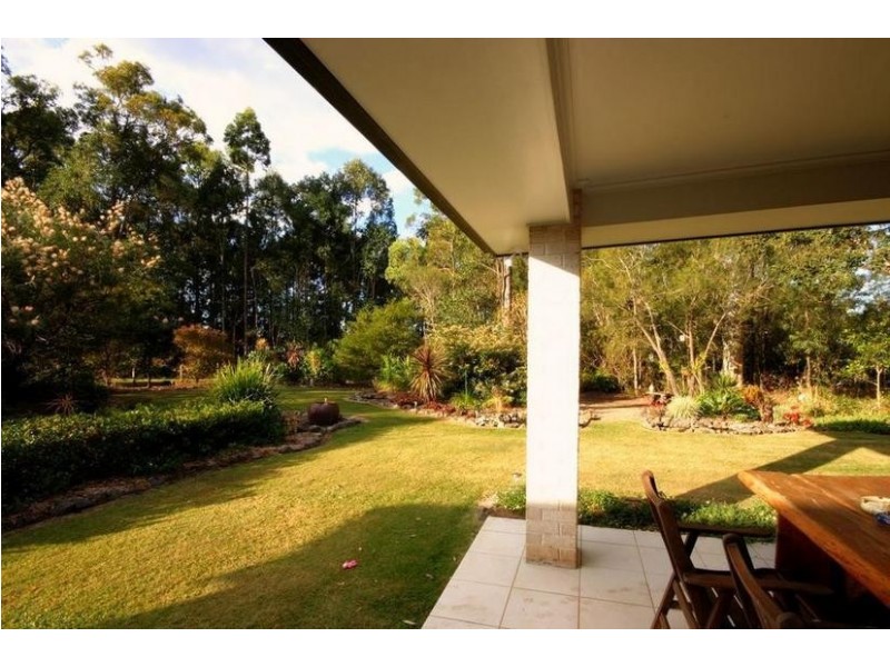 9 Taryn Close, Glass House Mountains QLD 4518