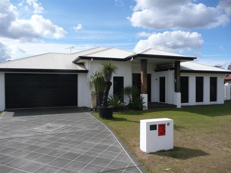 3 Sapphire Court, Beerwah QLD 4519