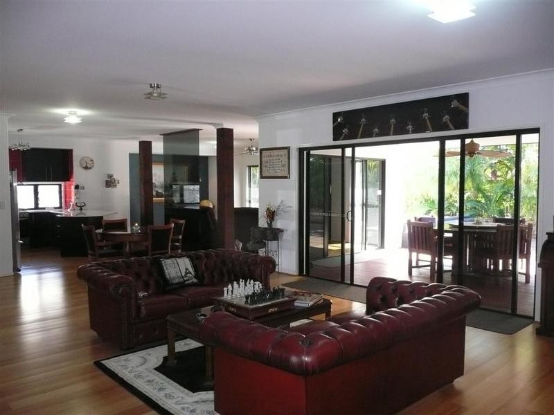 3 Sapphire Court, Beerwah QLD 4519