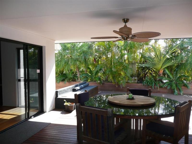 3 Sapphire Court, Beerwah QLD 4519