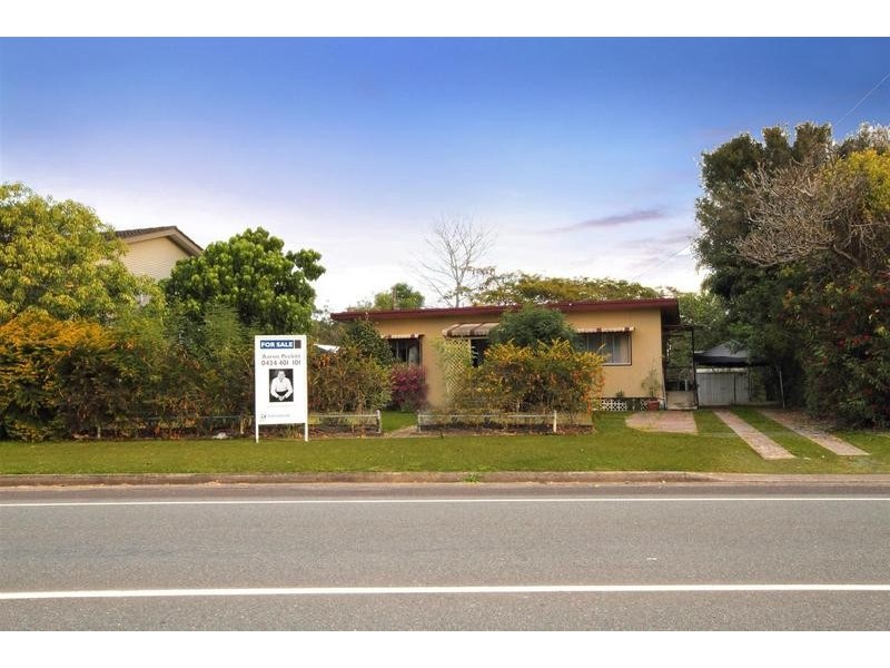 75 Peachester Road, Beerwah QLD 4519