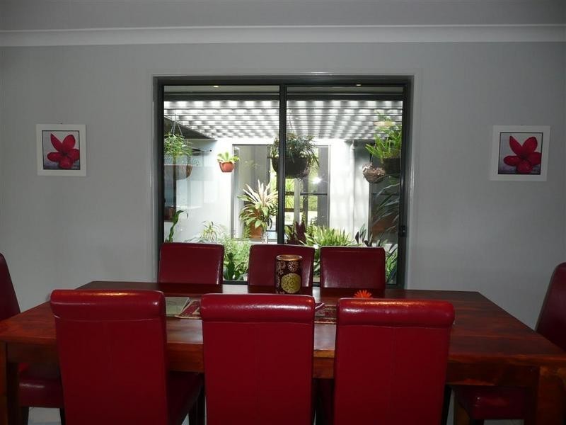 1 Whitby Street, Glass House Mountains QLD 4518