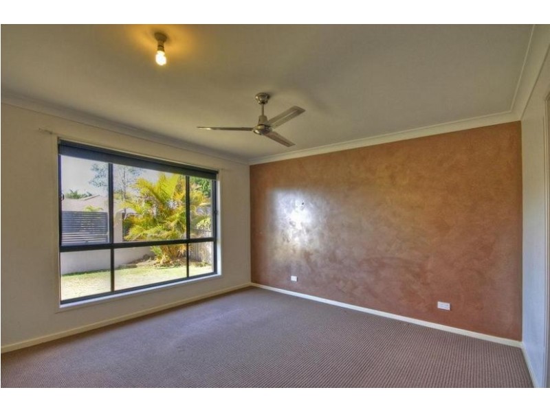 35 Coochin Hills Drive, Beerwah QLD 4519