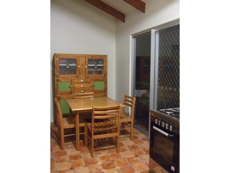 166 Peachester Road, Beerwah QLD 4519
