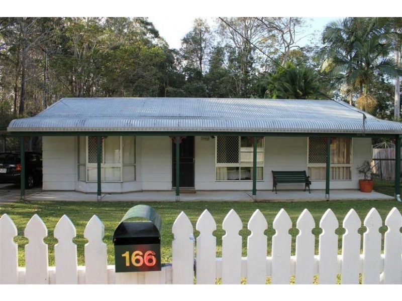 166 Peachester Road, Beerwah QLD 4519