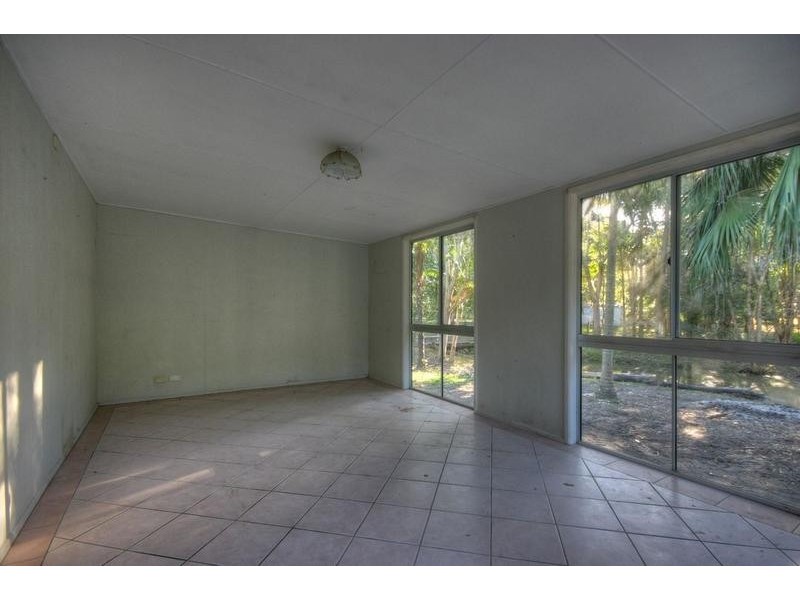 9 Panorama Court, Glass House Mountains QLD 4518