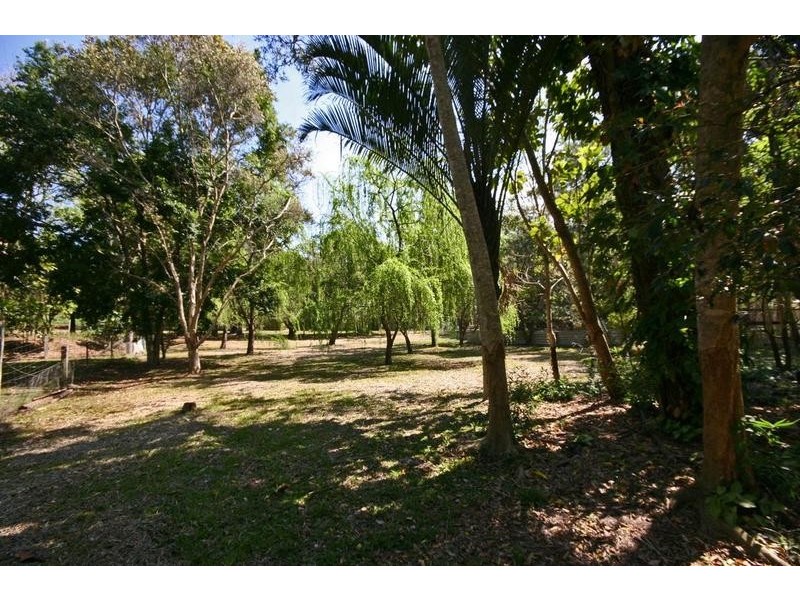 9 Panorama Court, Glass House Mountains QLD 4518