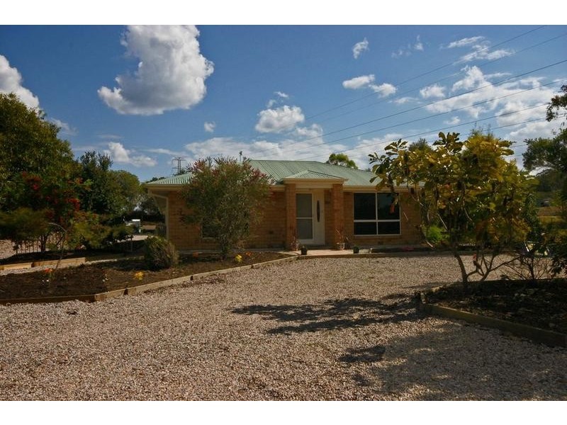 5 Kurrajong Court, Beerwah QLD 4519