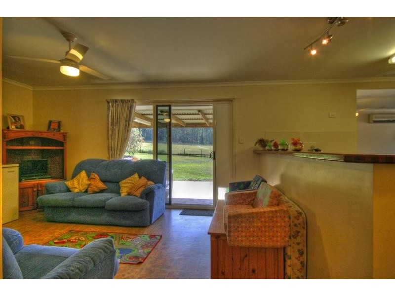 5 Kurrajong Court, Beerwah QLD 4519