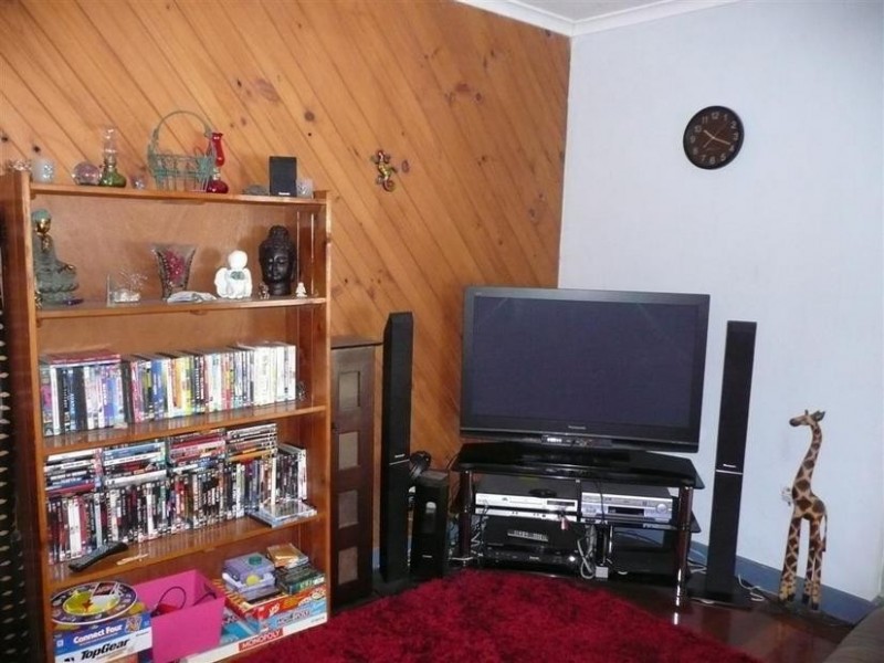 6 Reservoir Rd, Landsborough QLD 4550