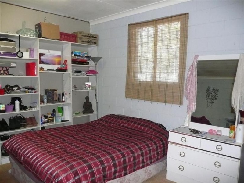 6 Reservoir Rd, Landsborough QLD 4550