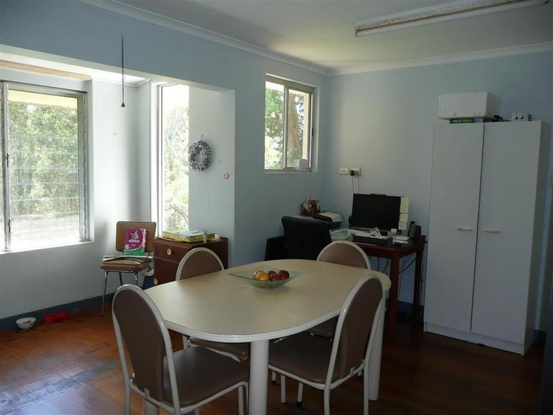 6 Reservoir Rd, Landsborough QLD 4550