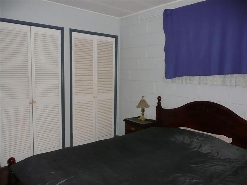 6 Reservoir Rd, Landsborough QLD 4550