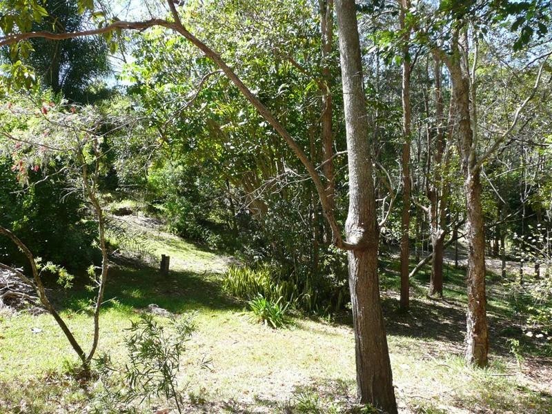 6 Reservoir Rd, Landsborough QLD 4550