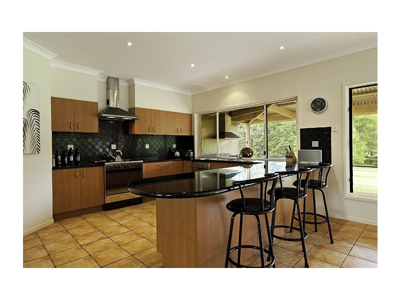 120 Sahara Road, Glass House Mountains QLD 4518