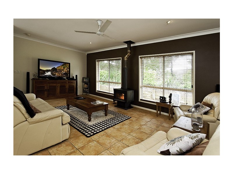 120 Sahara Road, Glass House Mountains QLD 4518