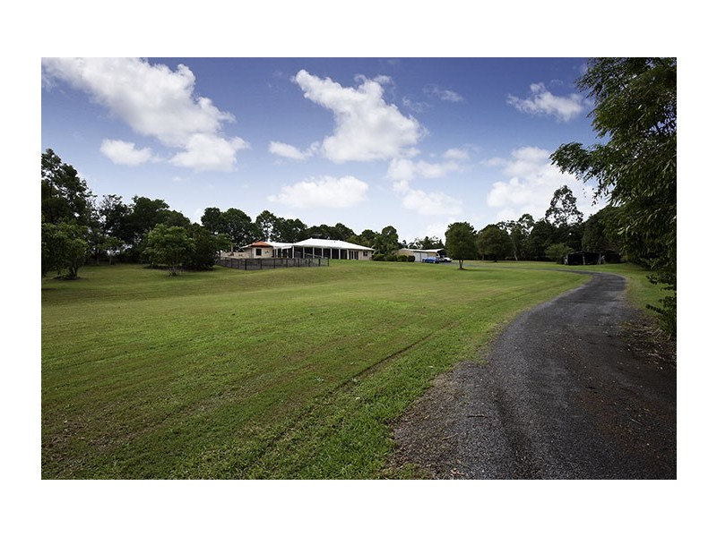 120 Sahara Road, Glass House Mountains QLD 4518