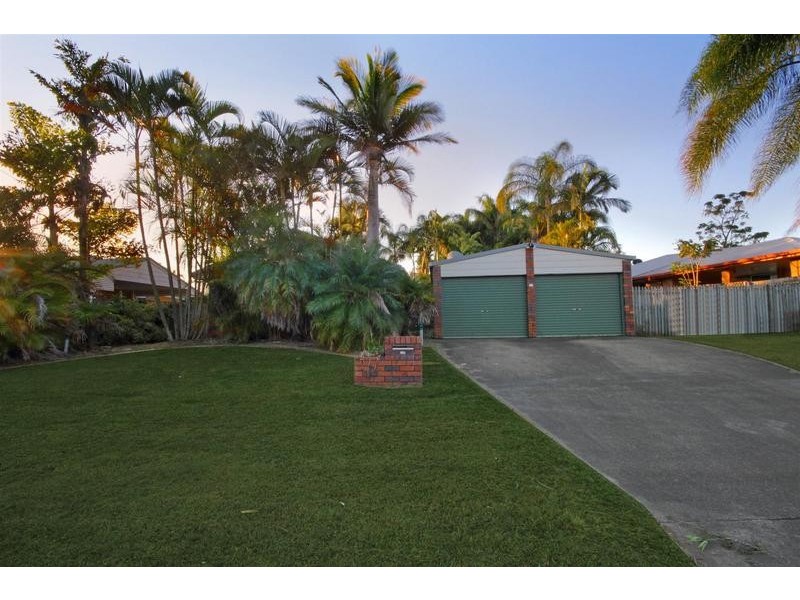 16 Chantilly Crescent, Beerwah QLD 4519