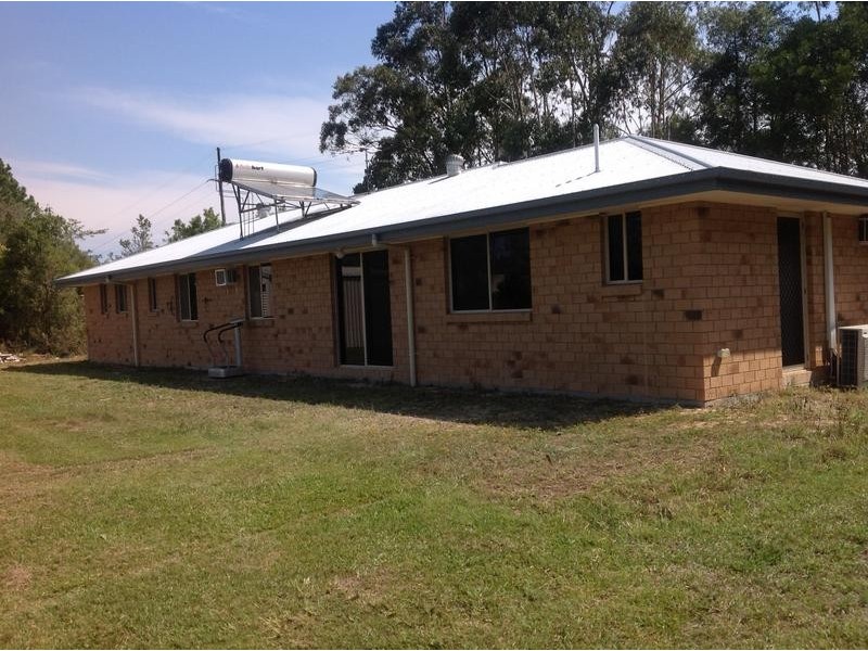 21 Bluegum Street, Landsborough QLD 4550