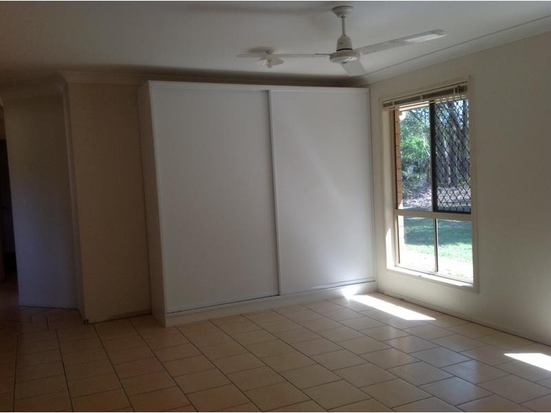 21 Bluegum Street, Landsborough QLD 4550