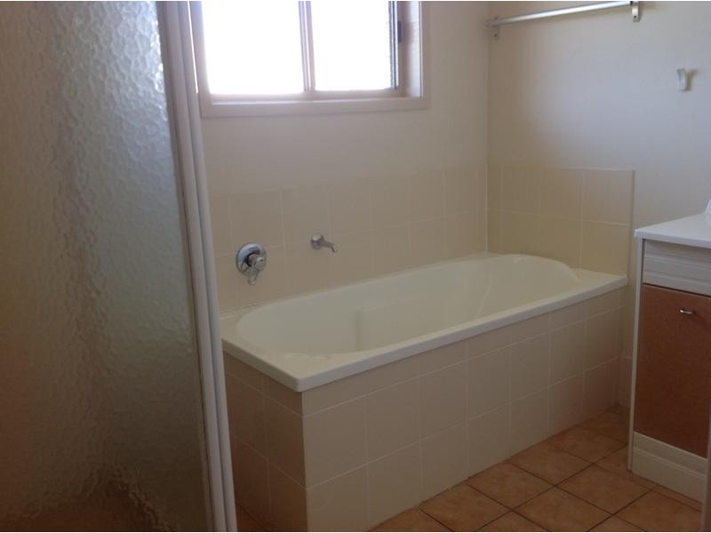 21 Bluegum Street, Landsborough QLD 4550