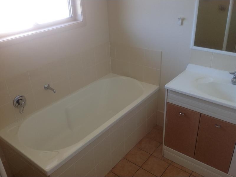 21 Bluegum Street, Landsborough QLD 4550