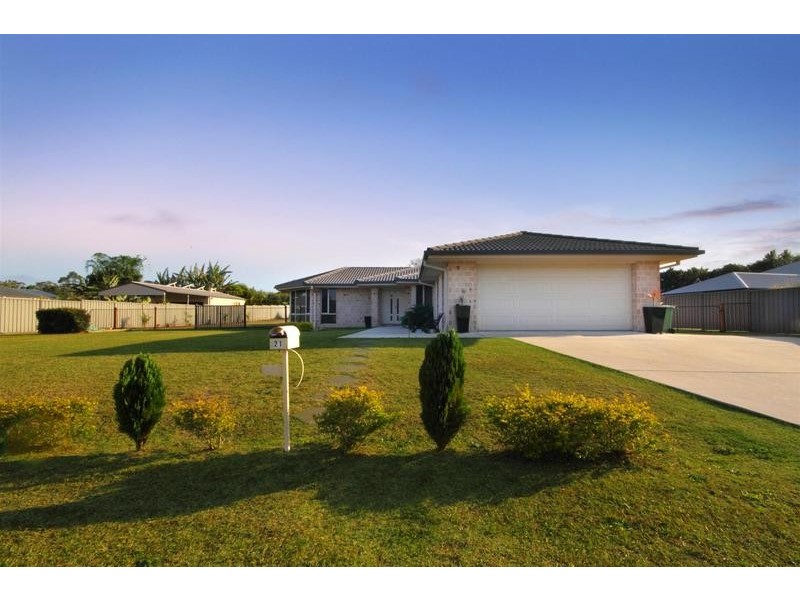 21 Endeavour Bark Drive, Glass House Mountains QLD 4518