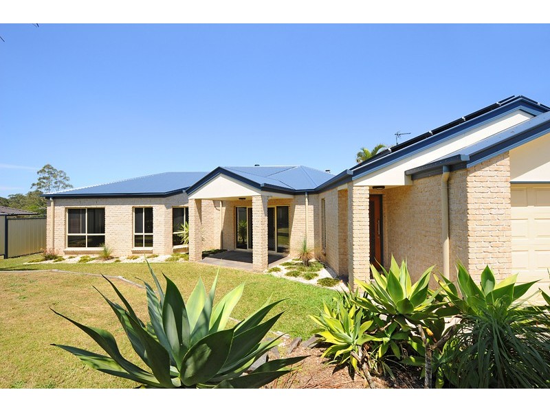 5 Kingston Court, Mooloolah Valley QLD 4553
