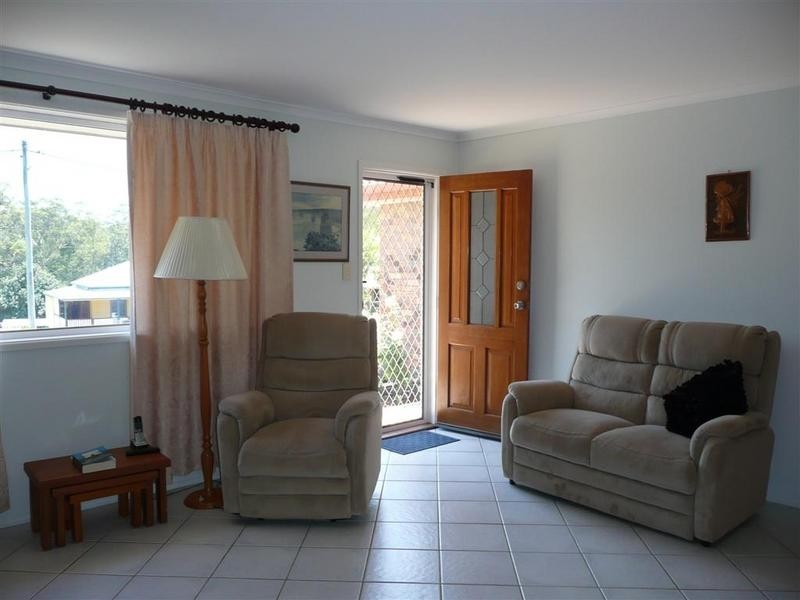 2 Sidha Avenue, Glass House Mountains QLD 4518
